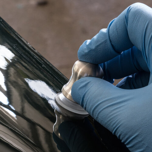 Permanent Sanding Daisy made out of glass Wibeco